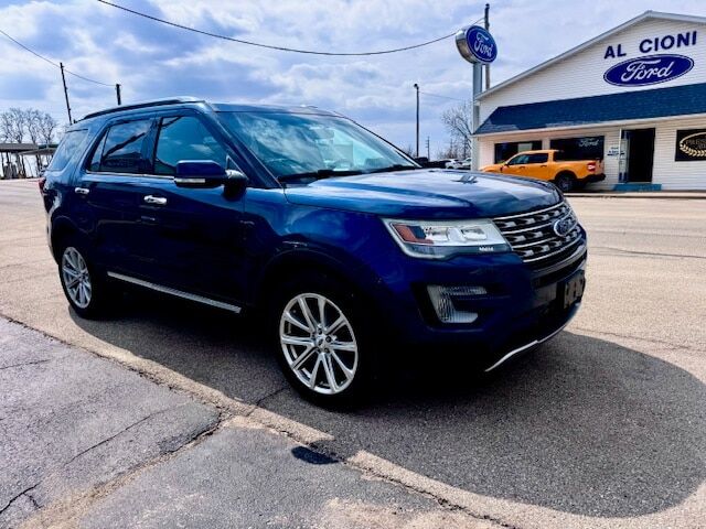 2017 FORD Explorer