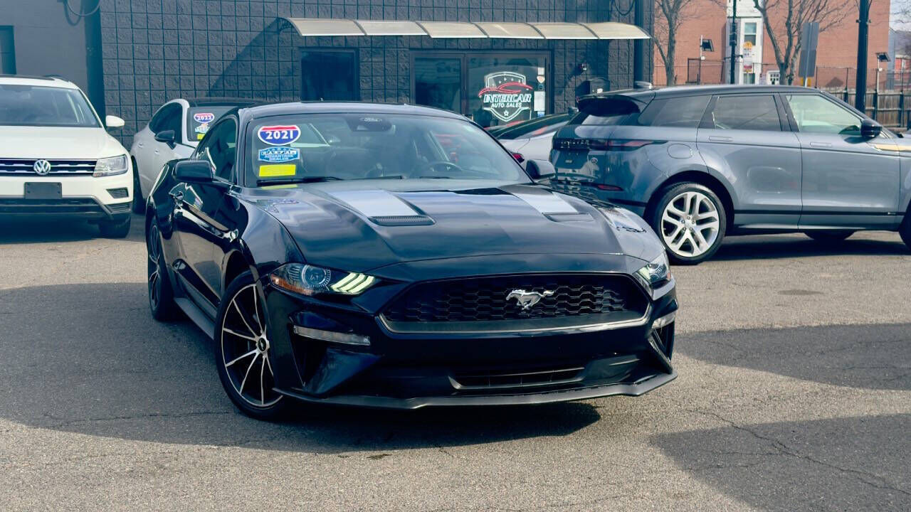 2021 FORD Mustang