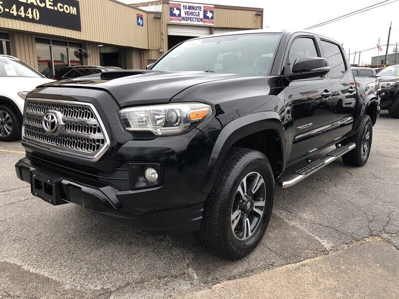 2016 TOYOTA Tacoma