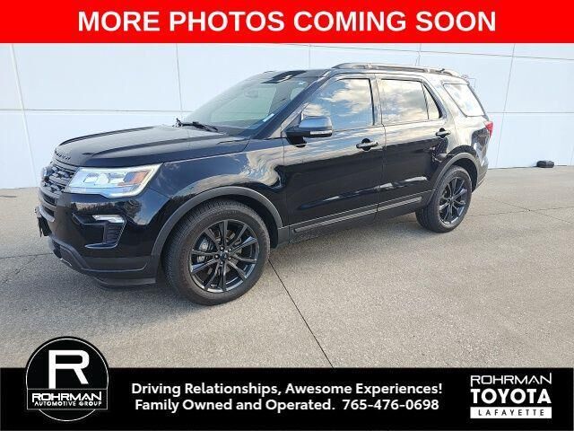 2018 FORD Explorer