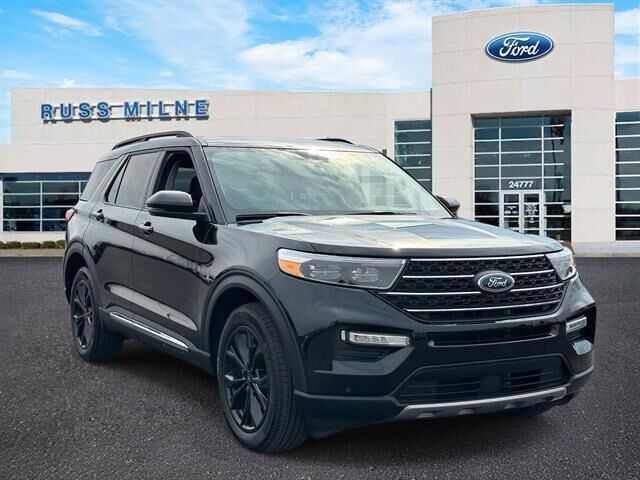 2023 FORD Explorer
