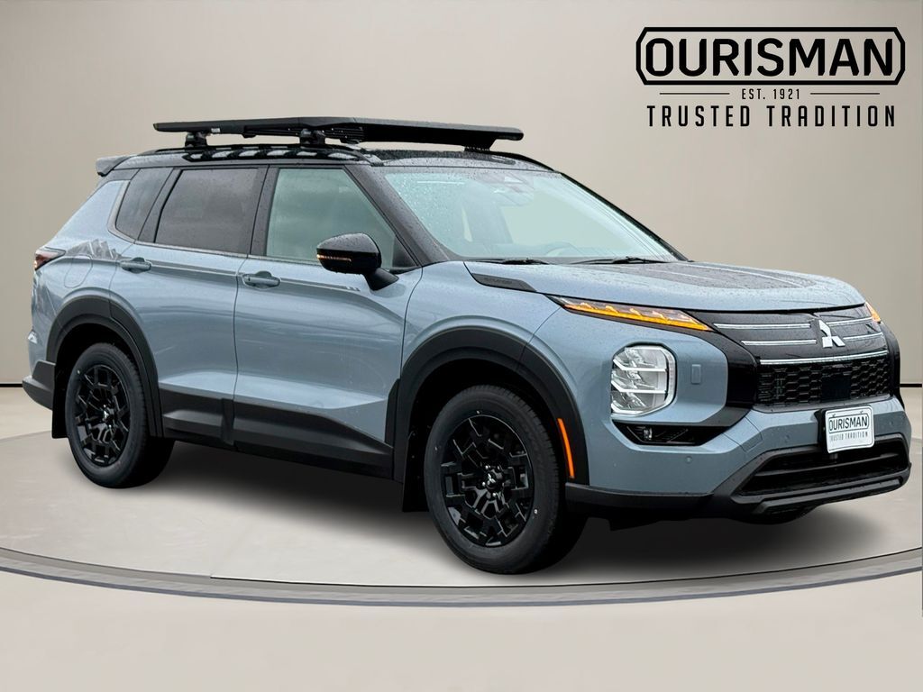 2026 MITSUBISHI Outlander