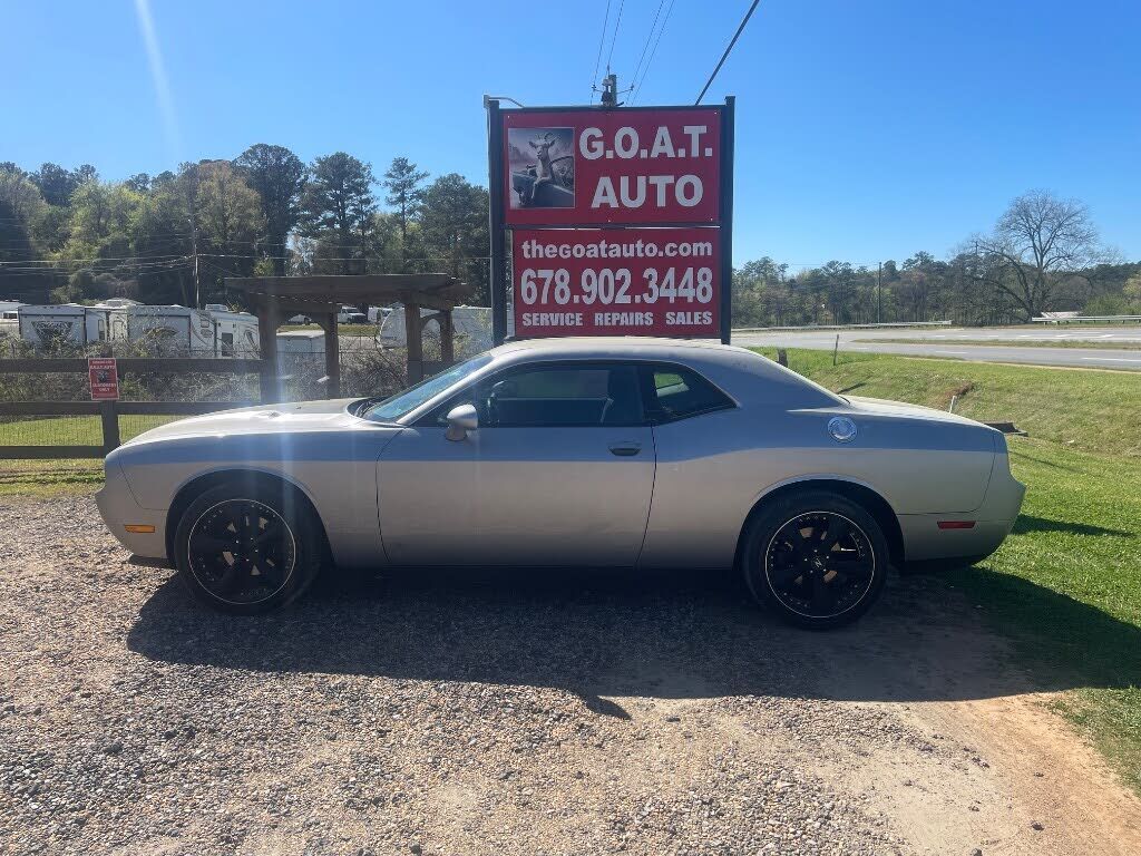 2011 DODGE Challenger
