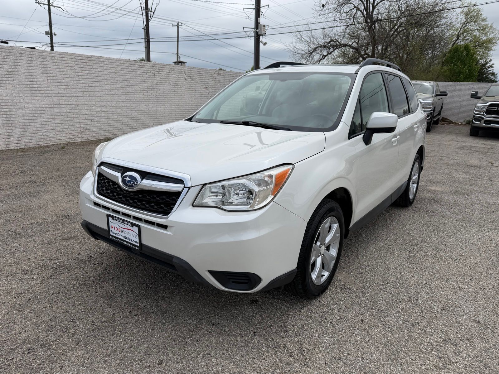 2015 SUBARU Forester