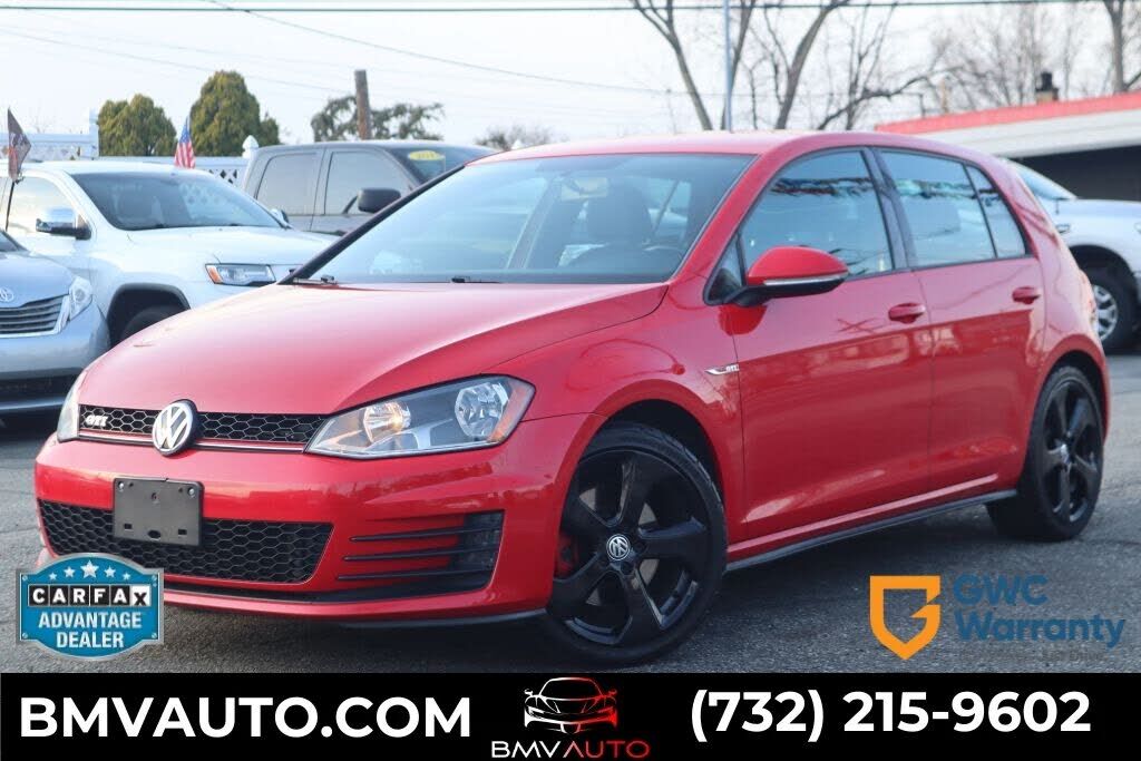 2016 VOLKSWAGEN Golf GTI
