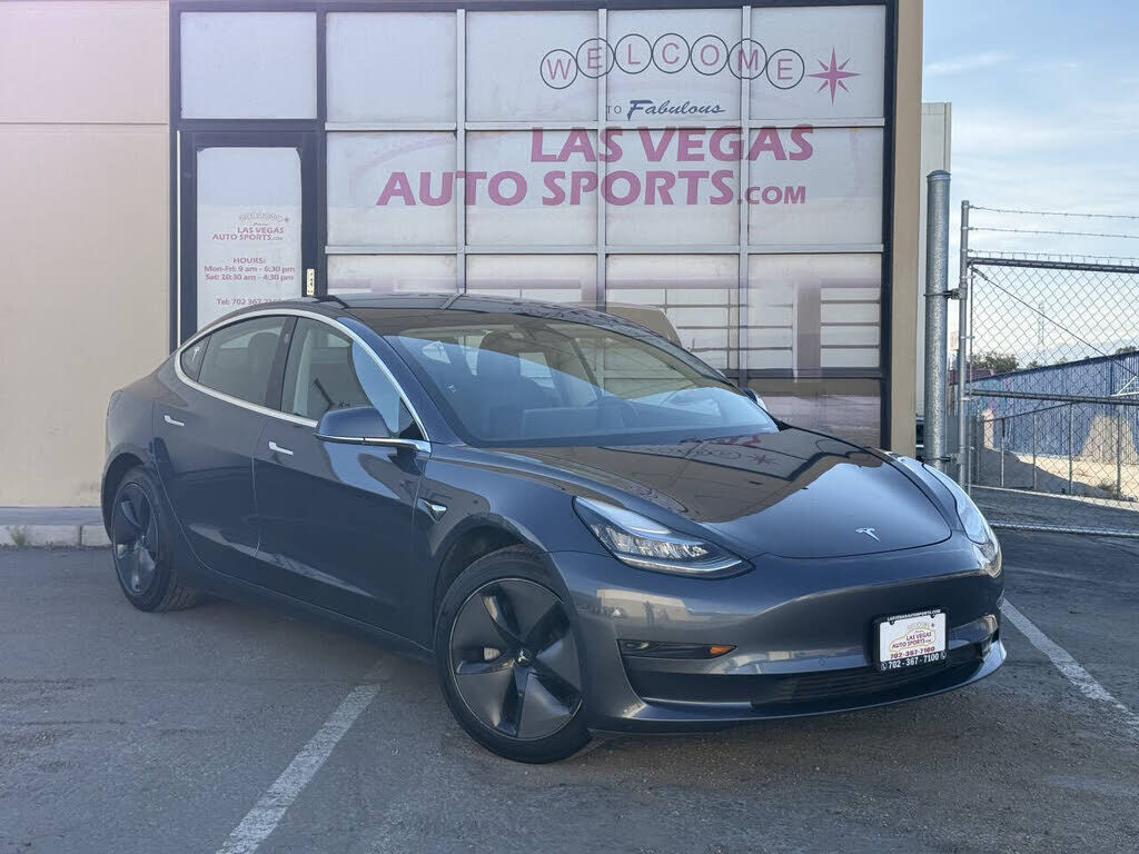 2020 TESLA Model 3