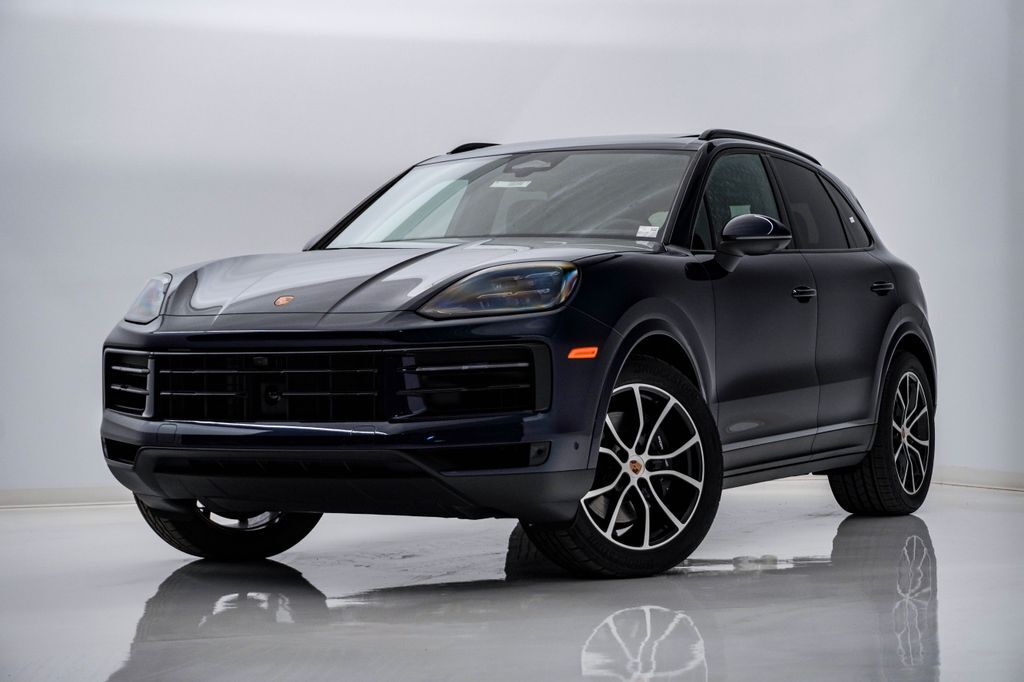 2026 PORSCHE Cayenne