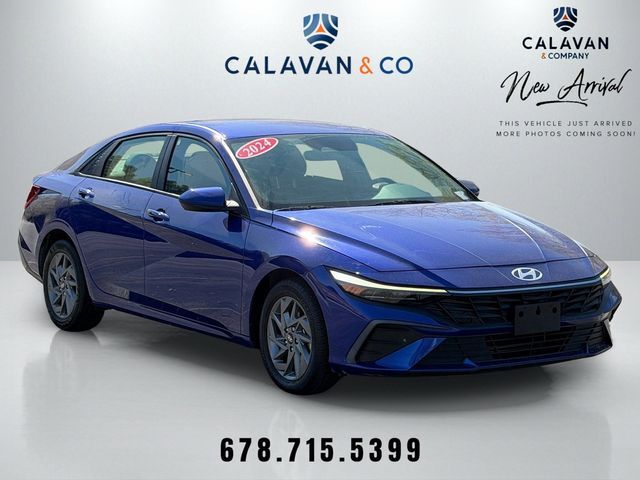 2024 HYUNDAI Elantra
