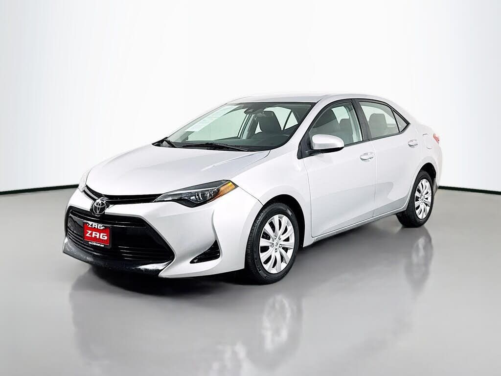 2018 TOYOTA Corolla