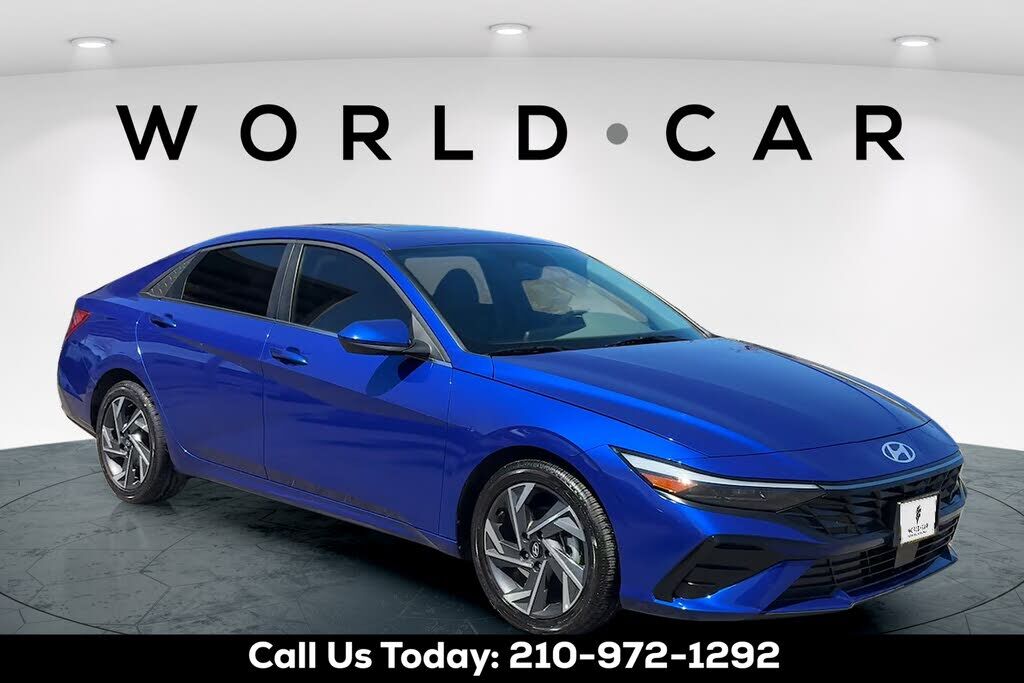 2025 HYUNDAI Elantra