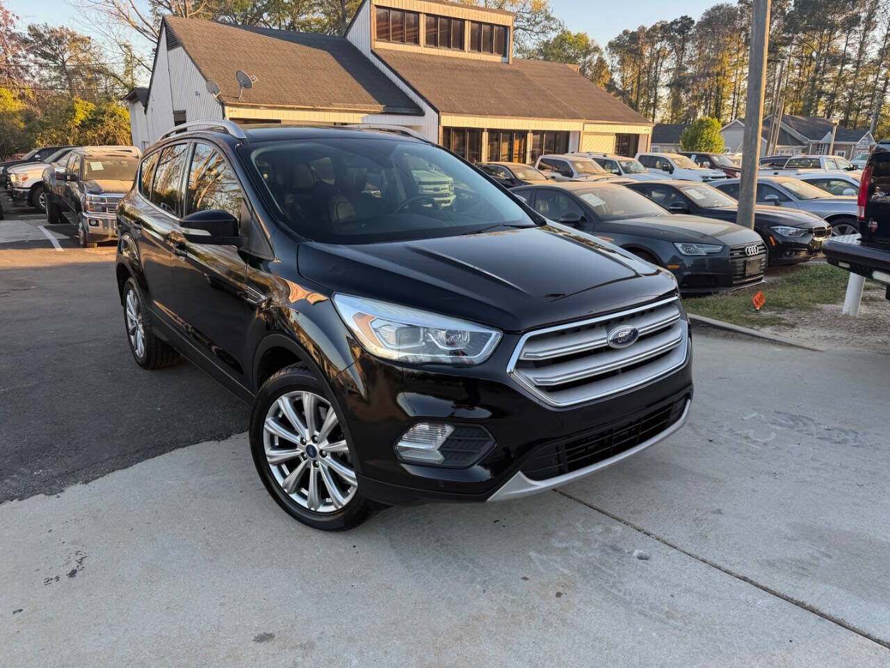 2018 FORD Escape