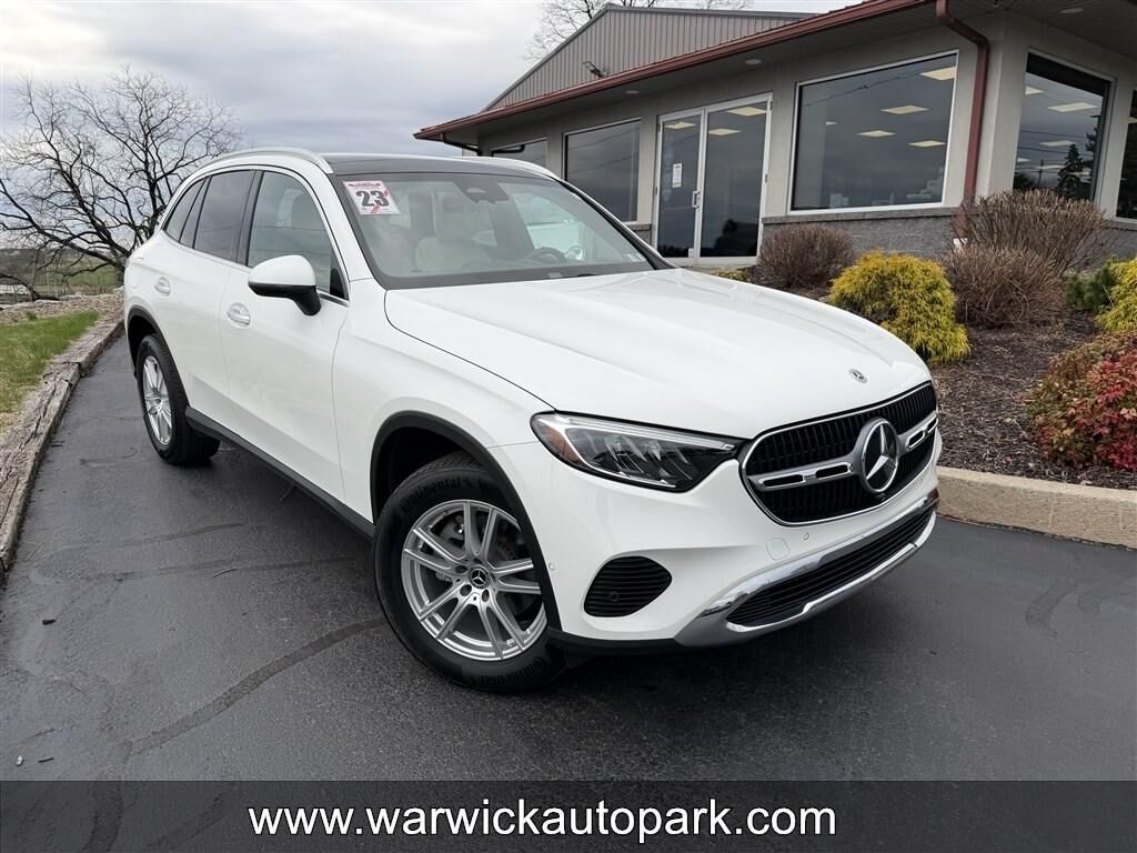2023 MERCEDES-BENZ GLC-Class