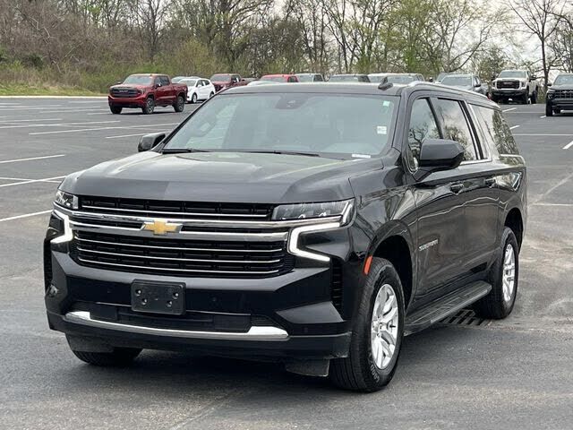 2024 CHEVROLET Suburban