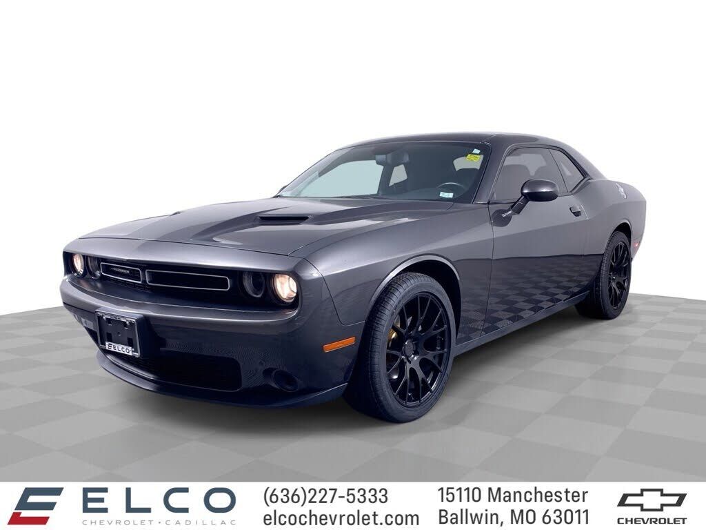 2017 DODGE Challenger
