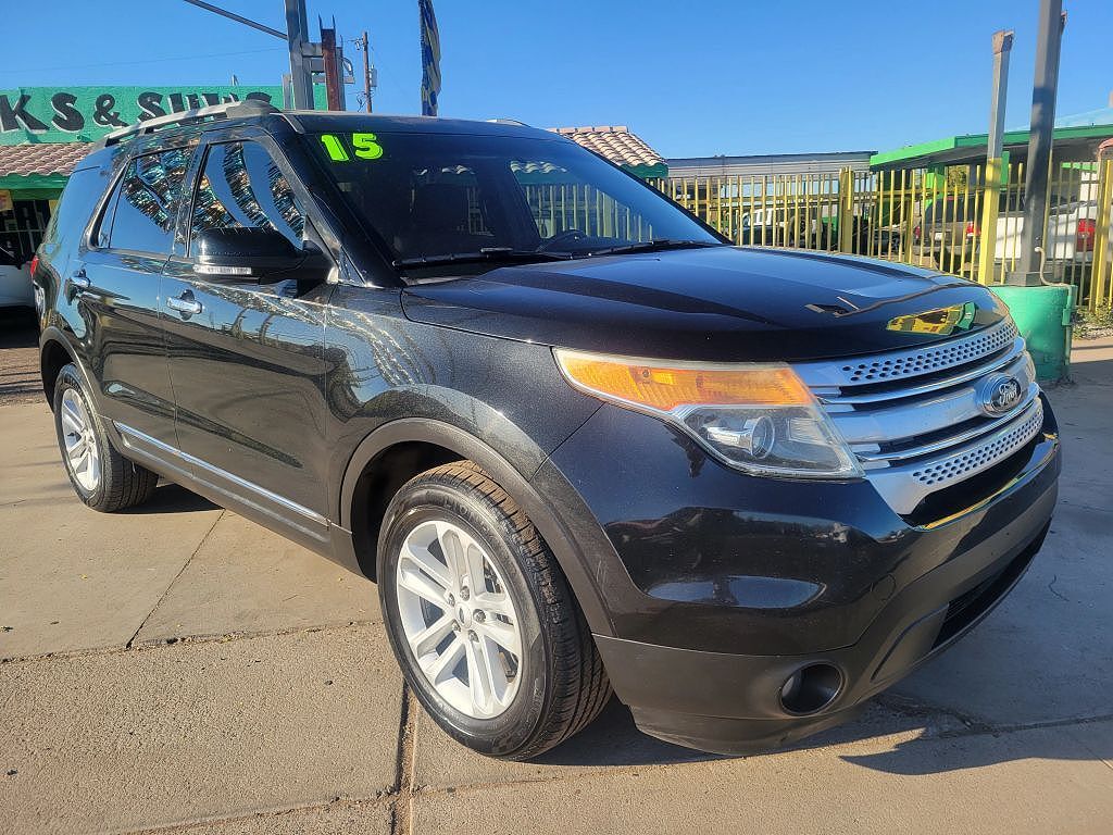2015 FORD Explorer