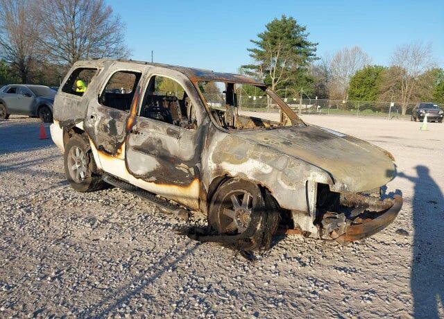 2010 CHEVROLET Tahoe