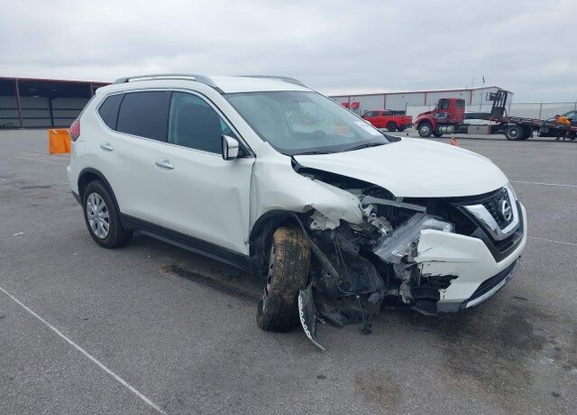 2017 NISSAN Rogue