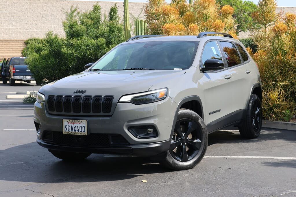 2023 JEEP Cherokee