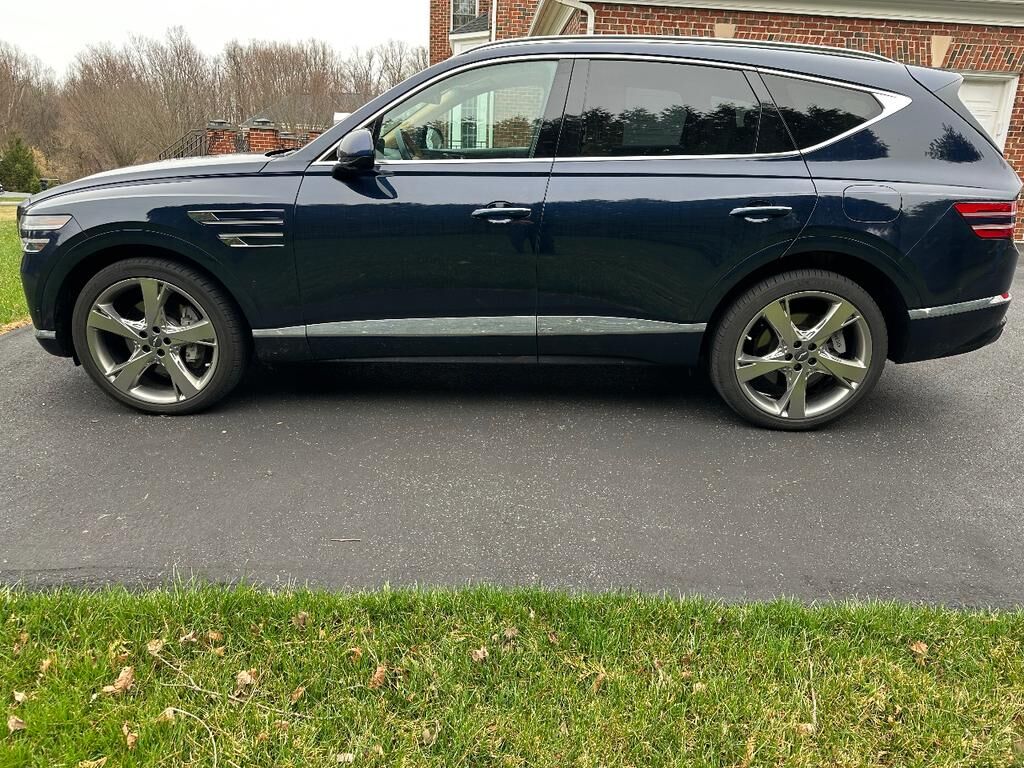 2023 GENESIS GV80