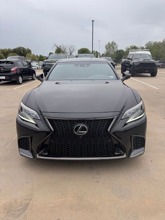 2018 LEXUS LS