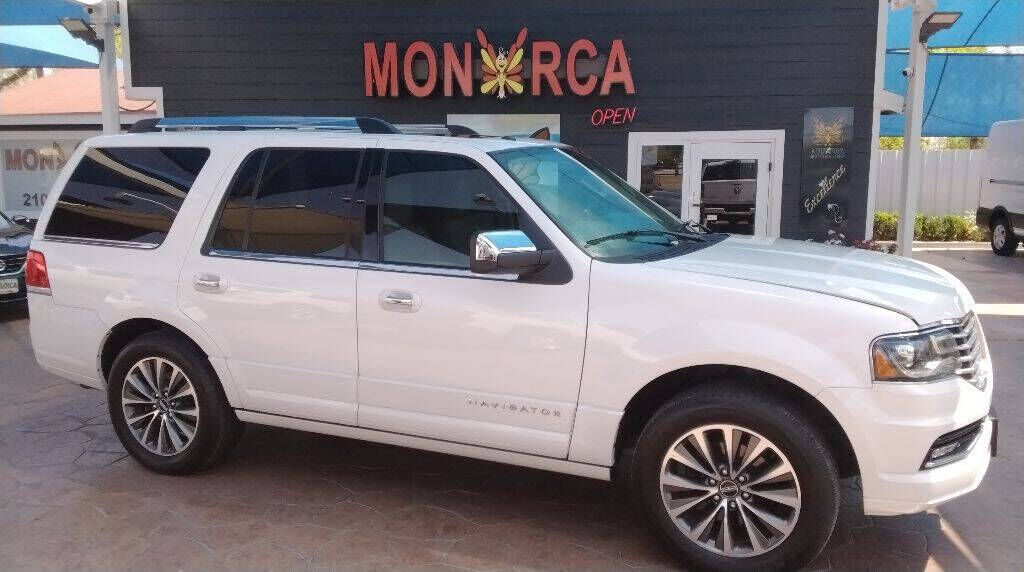 2015 LINCOLN Navigator