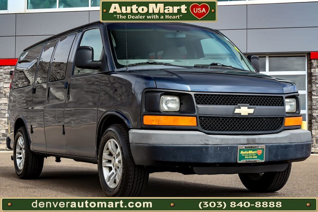 2013 CHEVROLET Express