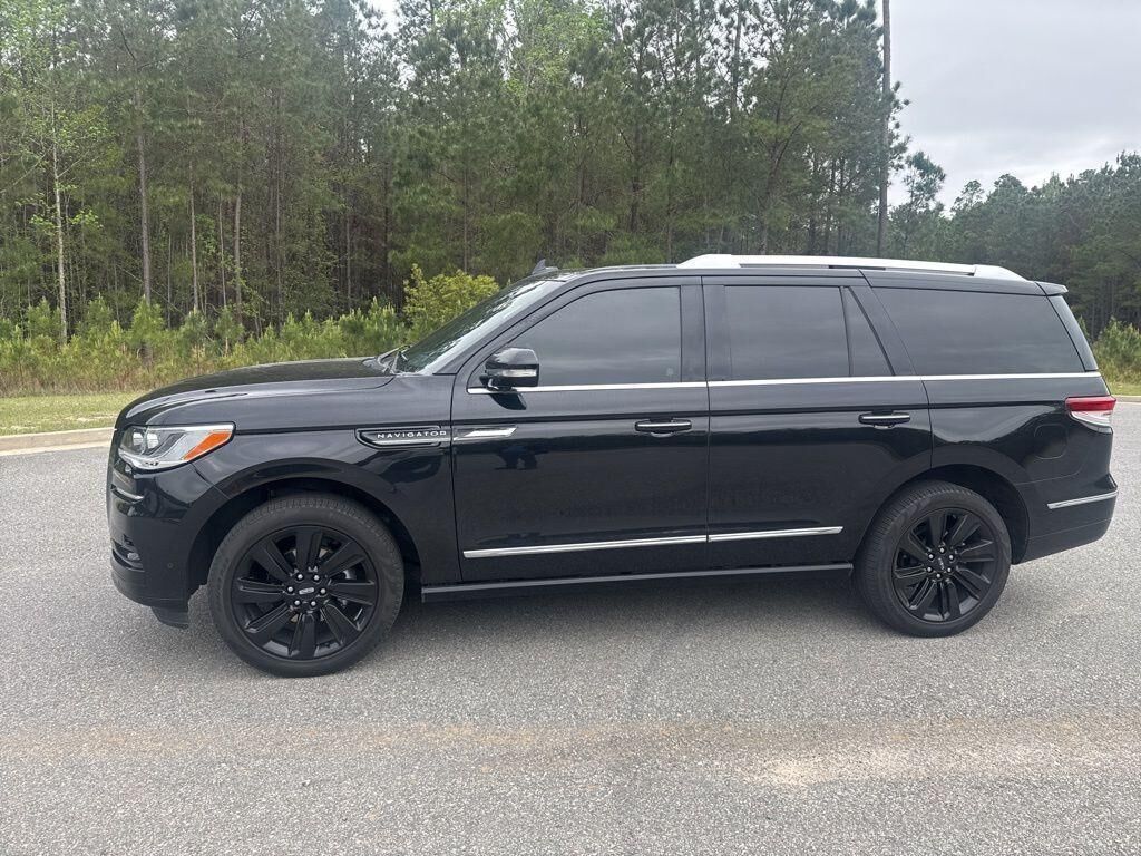 2023 LINCOLN Navigator