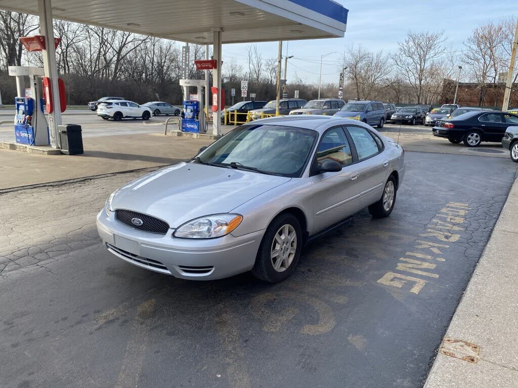 2006 FORD Taurus