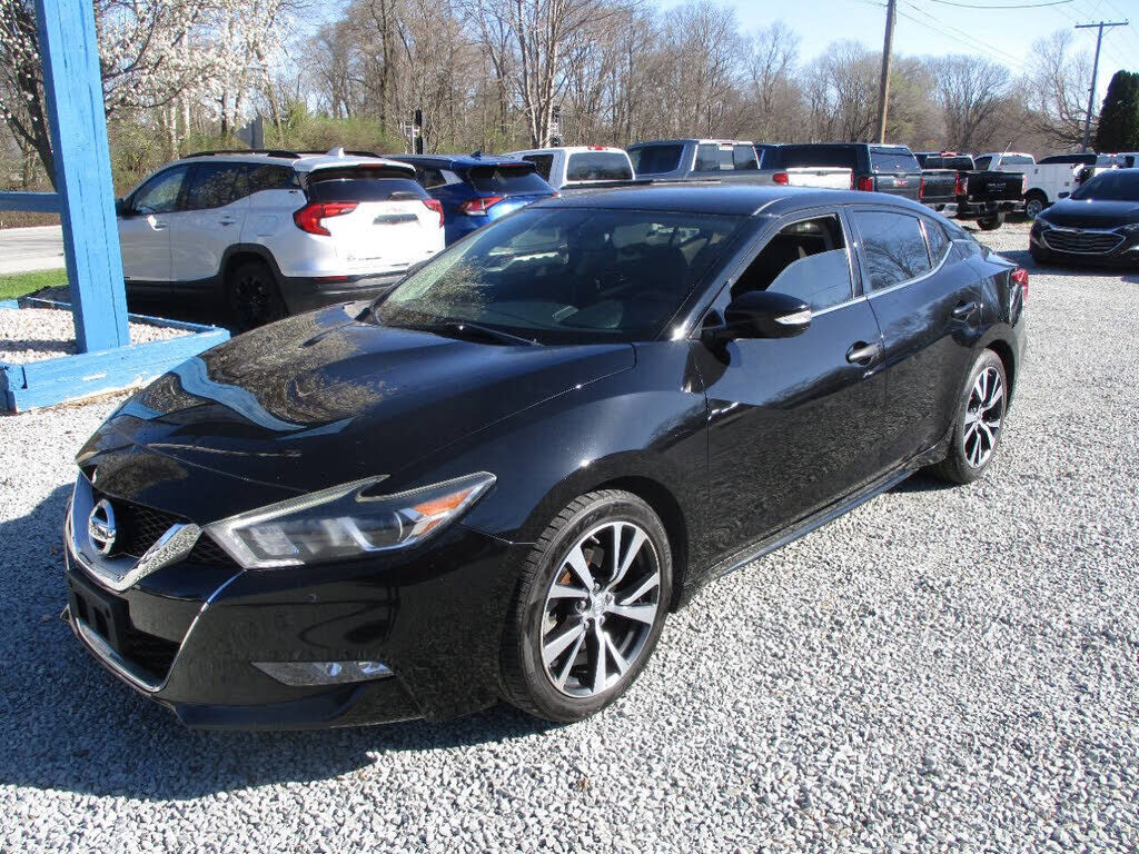 2017 NISSAN Maxima