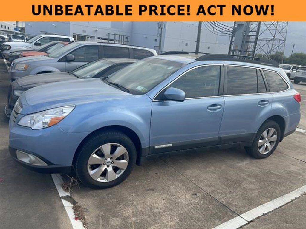 2012 SUBARU Outback