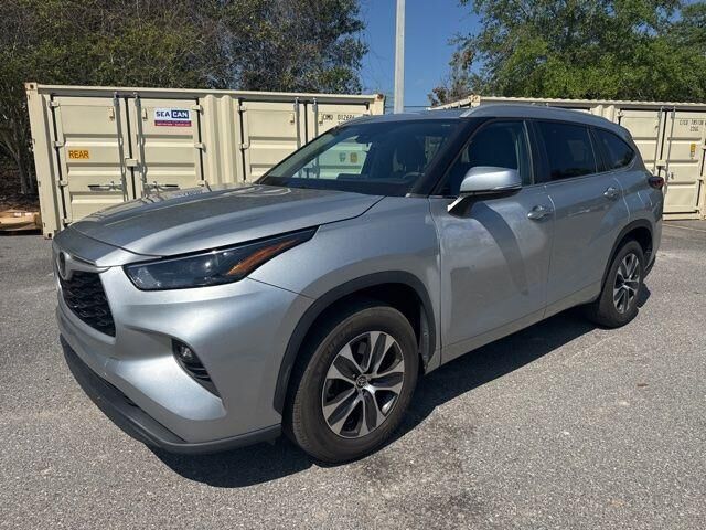2023 TOYOTA Highlander