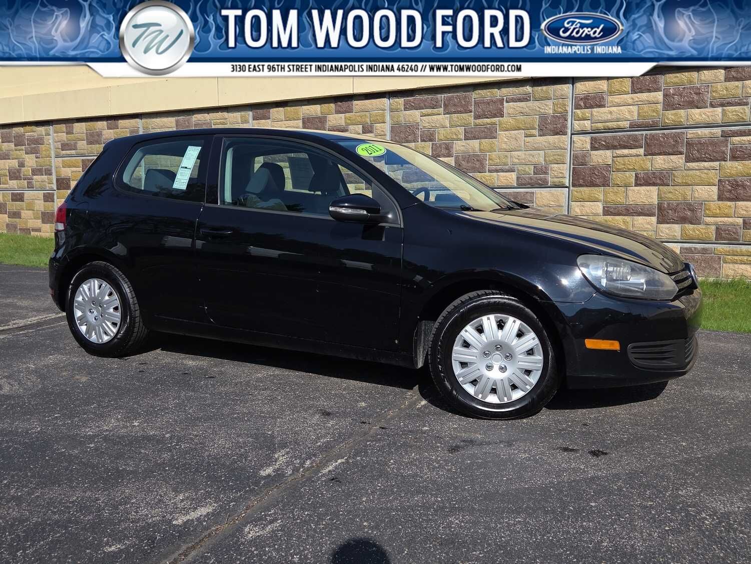 2011 VOLKSWAGEN Golf