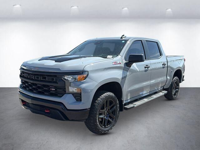 2024 CHEVROLET Silverado