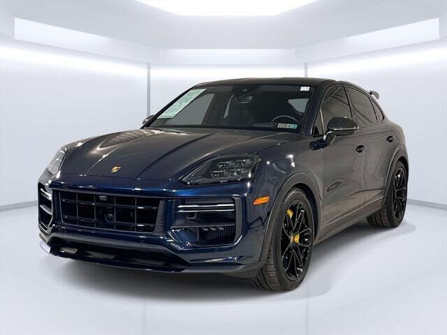 2024 PORSCHE Cayenne