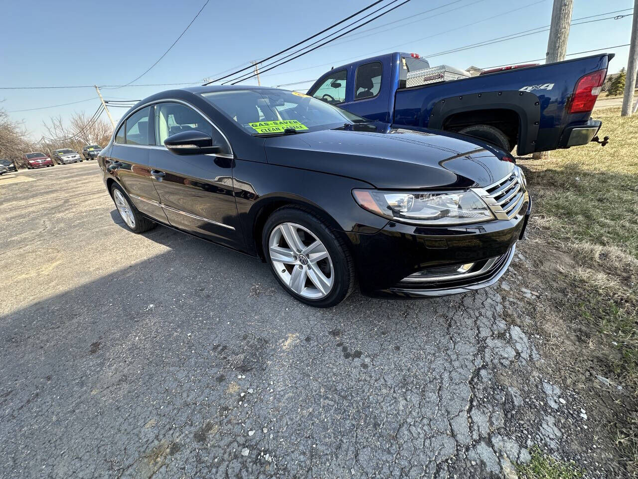 2013 VOLKSWAGEN Passat
