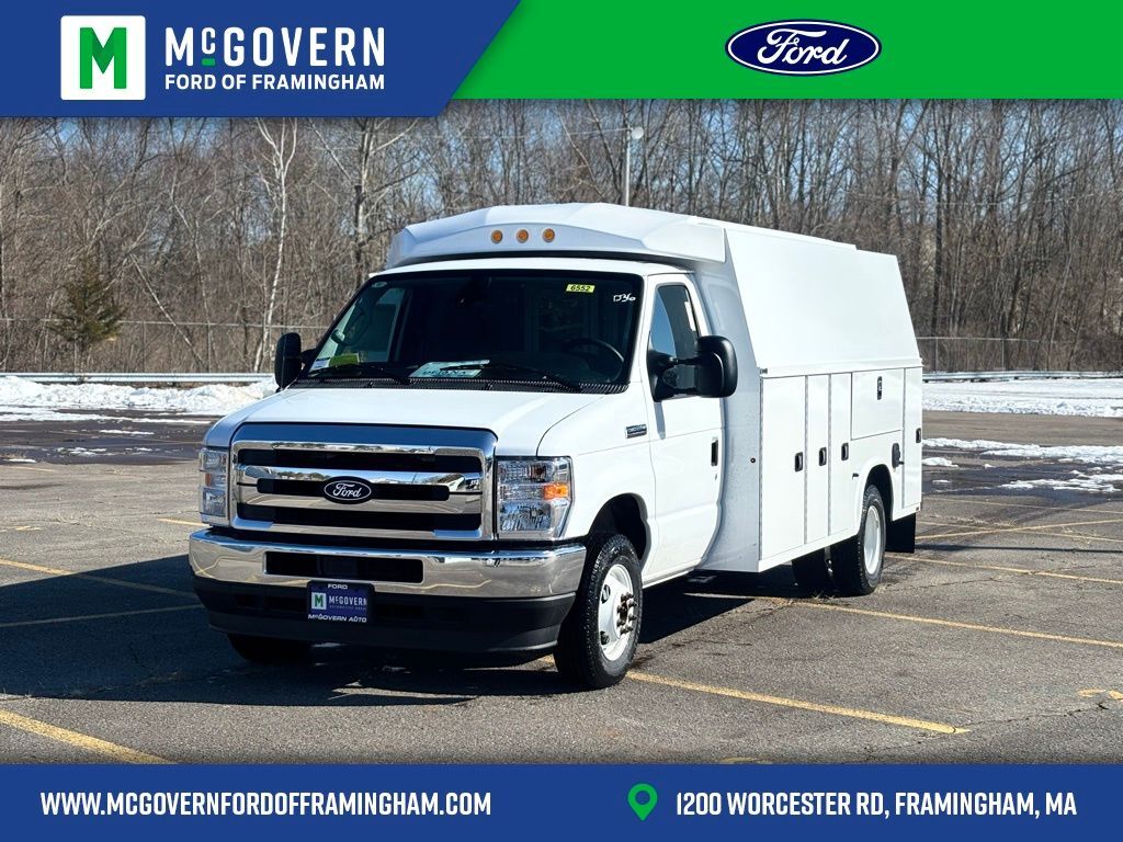 2026 FORD E-350