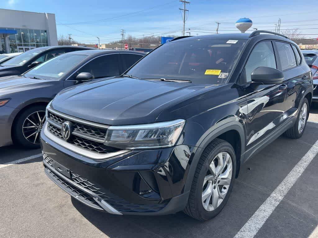 2023 VOLKSWAGEN Taos 4Motion