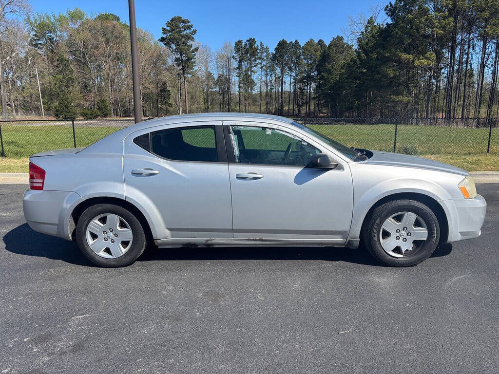 2010 DODGE Avenger