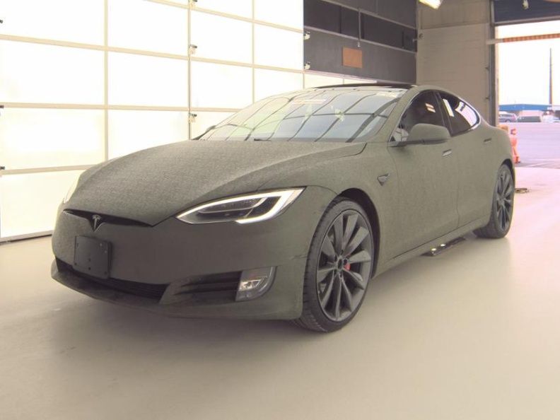 2020 TESLA Model S