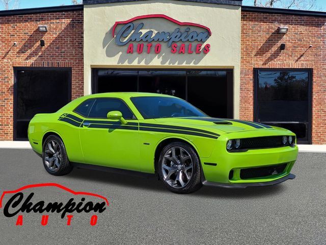 2015 DODGE Challenger
