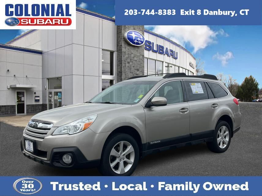 2014 SUBARU Outback