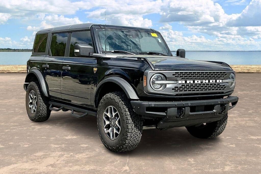 2024 FORD Bronco