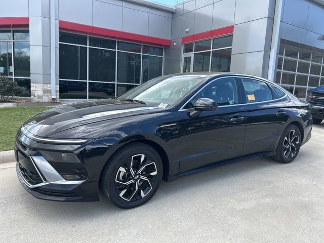 2025 HYUNDAI Sonata
