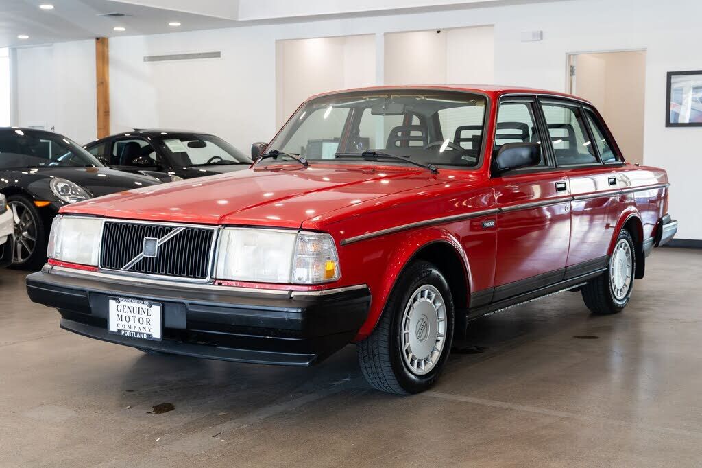 1993 VOLVO 240 Series