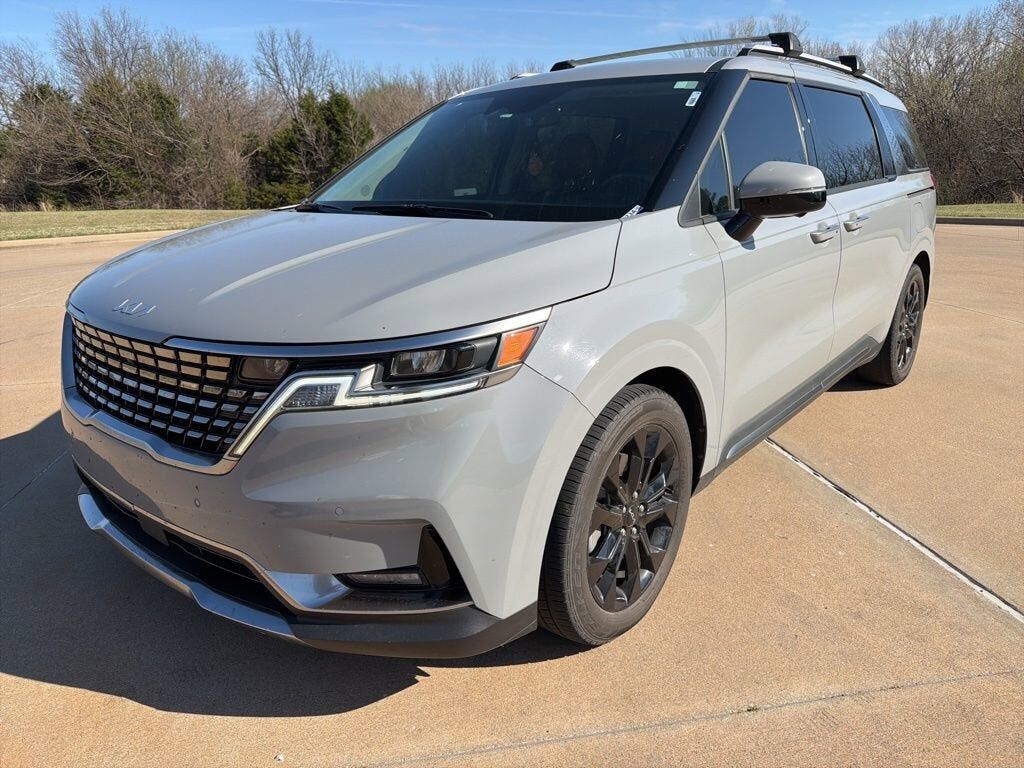 2023 KIA Carnival