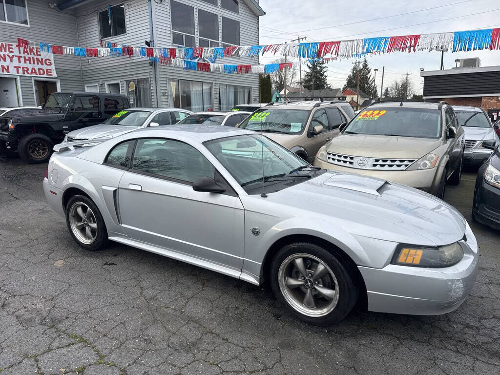 2004 FORD Mustang