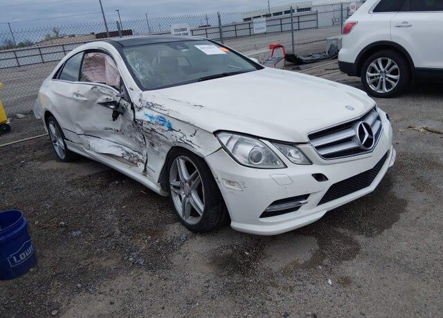 2012 MERCEDES-BENZ E-Class