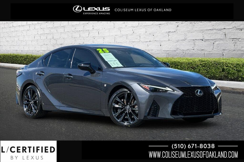 2025 LEXUS IS