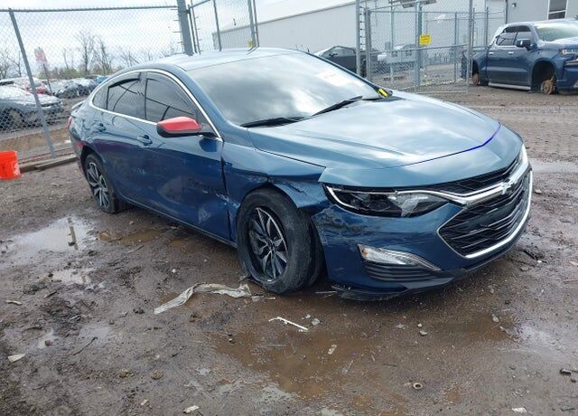 2024 CHEVROLET Malibu