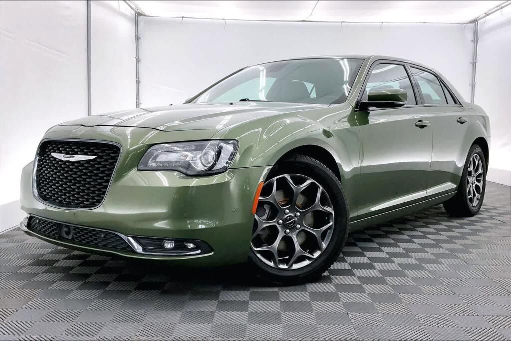 2018 CHRYSLER 300